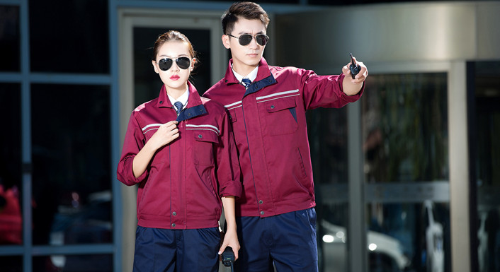 定做合適工作服有利于提升酒店員工氣質(zhì) 定做合適工作服有利于提升酒店員工氣質(zhì)